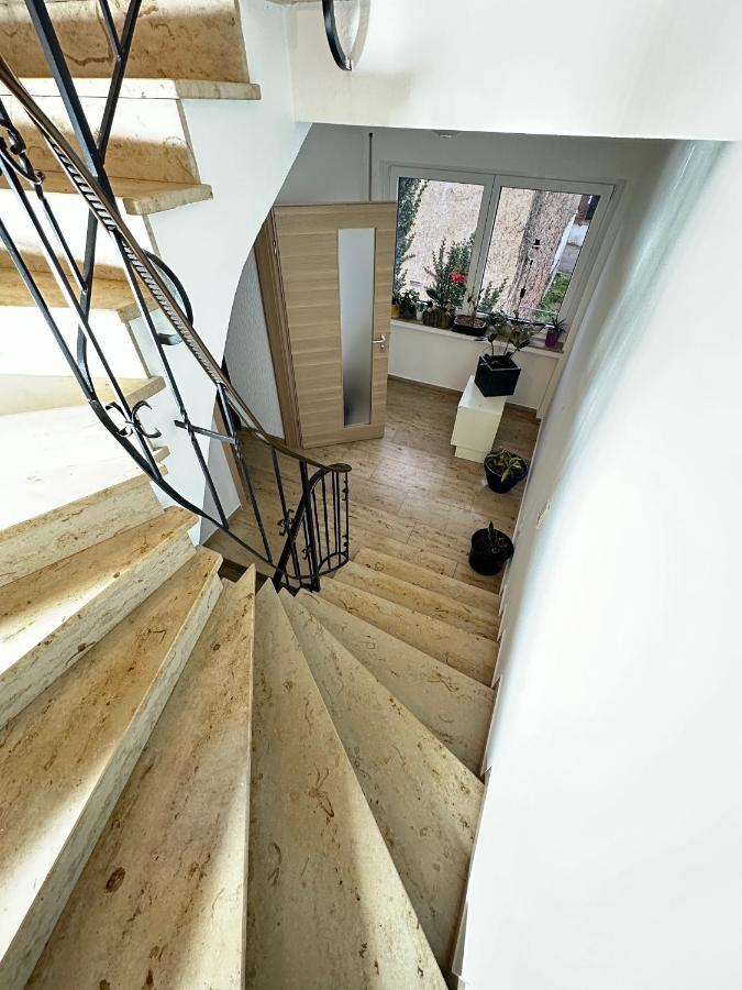 Ferienwohnung Apolo Münstermaifeld 외부 사진